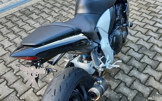 Motorrad Occasion Honda CB 1000 R - Bild 3