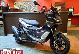 Neumotorrad Aprilia SR GT 200