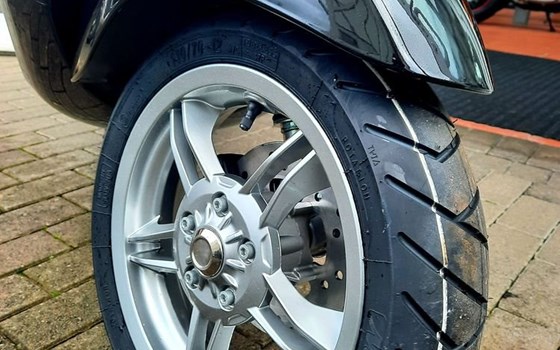 Neufahrzeug Vespa Primavera 50 2T - Bild 6