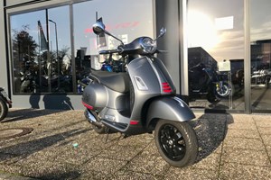 Angebot Vespa GTS 300 hpe