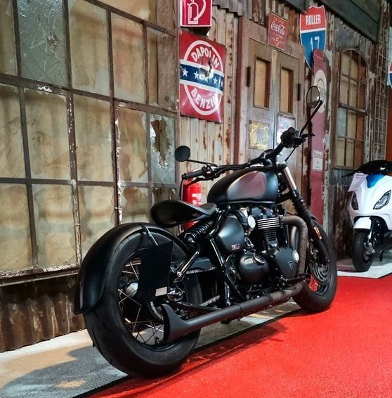 Offer Triumph Bonneville Bobber Black Bild 3: Offer Triumph Bonneville Bobber Black