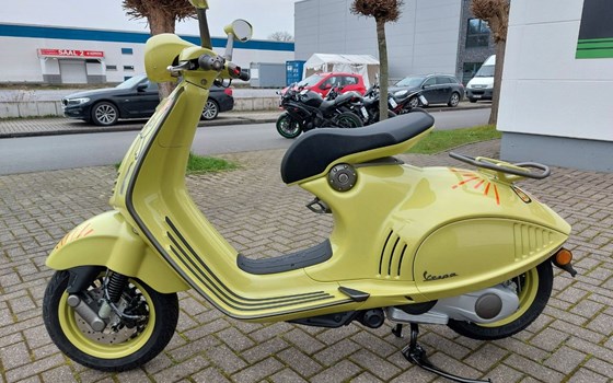 Neufahrzeug Vespa 946 10° Anniversario - Bild 14