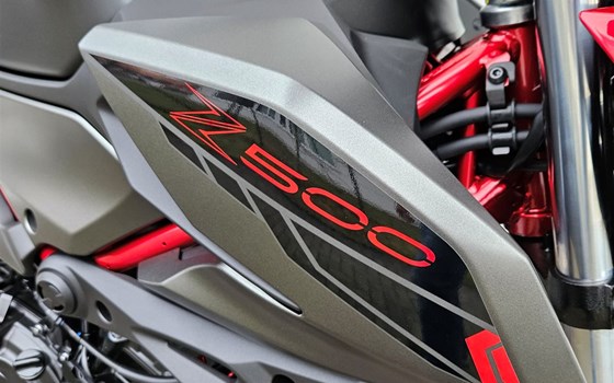 Neufahrzeug Kawasaki Z 500 SE - Bild 7