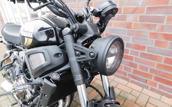 Gebrauchtmotorrad Yamaha XSR700 - Bild 7