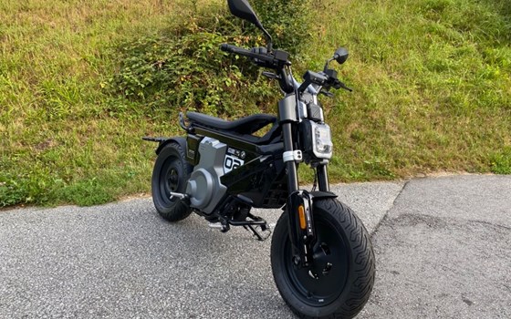 Neufahrzeug BMW CE 02 11kW - Bild 7