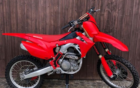 Gebrauchtmotorrad Honda CRF250R - Bild 6 Gebrauchtmotorrad Honda CRF250R - Bild 6