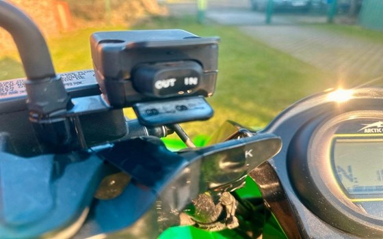 Gebrauchtmotorrad Arctic Cat 450i - Bild 3 Gebrauchtmotorrad Arctic Cat 450i - Bild 3