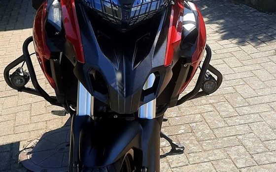 Gebrauchtmotorrad Benelli TRK 502 - Bild 3 Gebrauchtmotorrad Benelli TRK 502 - Bild 3