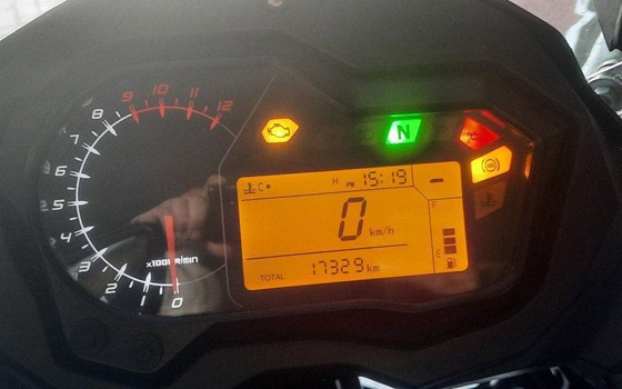 Gebrauchtmotorrad Benelli TRK 502 - Bild 7 Gebrauchtmotorrad Benelli TRK 502 - Bild 7