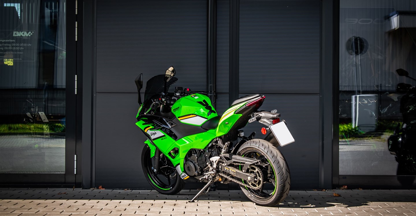 Zum Vergrößern bitte anklicken! Angebot Kawasaki Ninja 500 SE