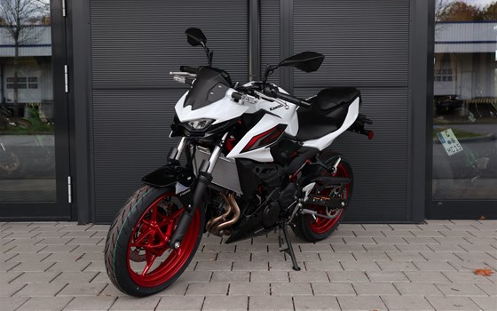 Neufahrzeug Kawasaki Z 500 SE - Bild 3