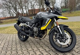 Neumotorrad Suzuki V-Strom 800