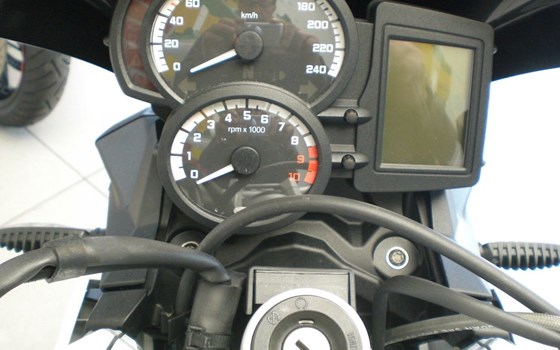Gebrauchtmotorrad BMW F 800 R - Bild 14