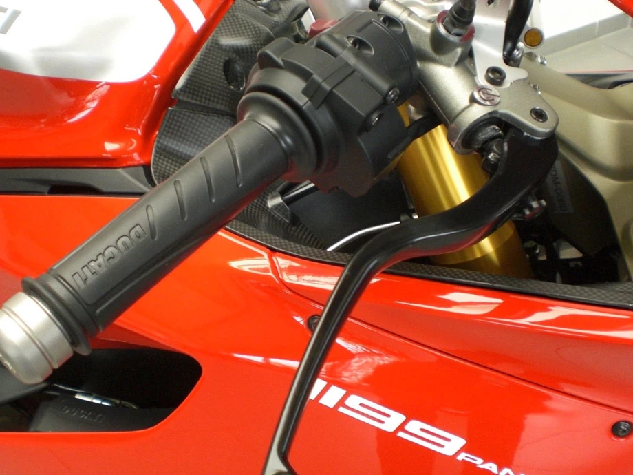 Angebot Ducati 1199 Panigale R Bild 19: Angebot Ducati 1199 Panigale R