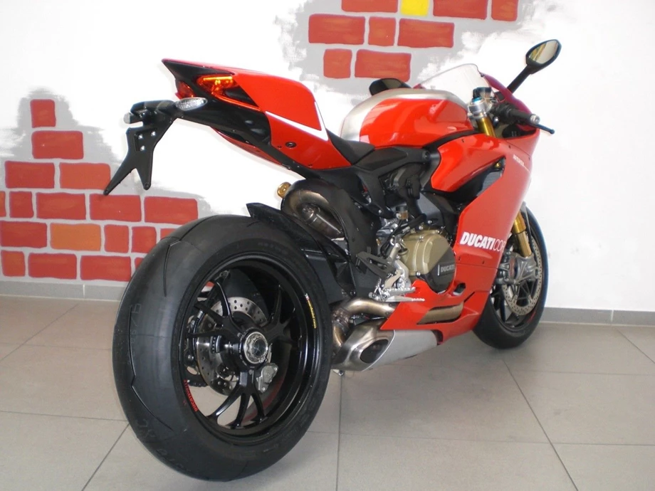 Angebot Ducati 1199 Panigale R Bild 3: Angebot Ducati 1199 Panigale R