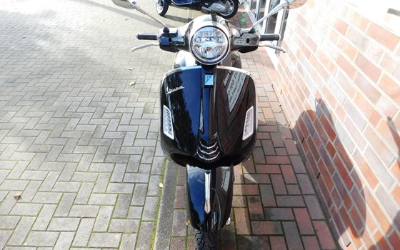Neufahrzeug Vespa GTS 125 Super - Bild 4