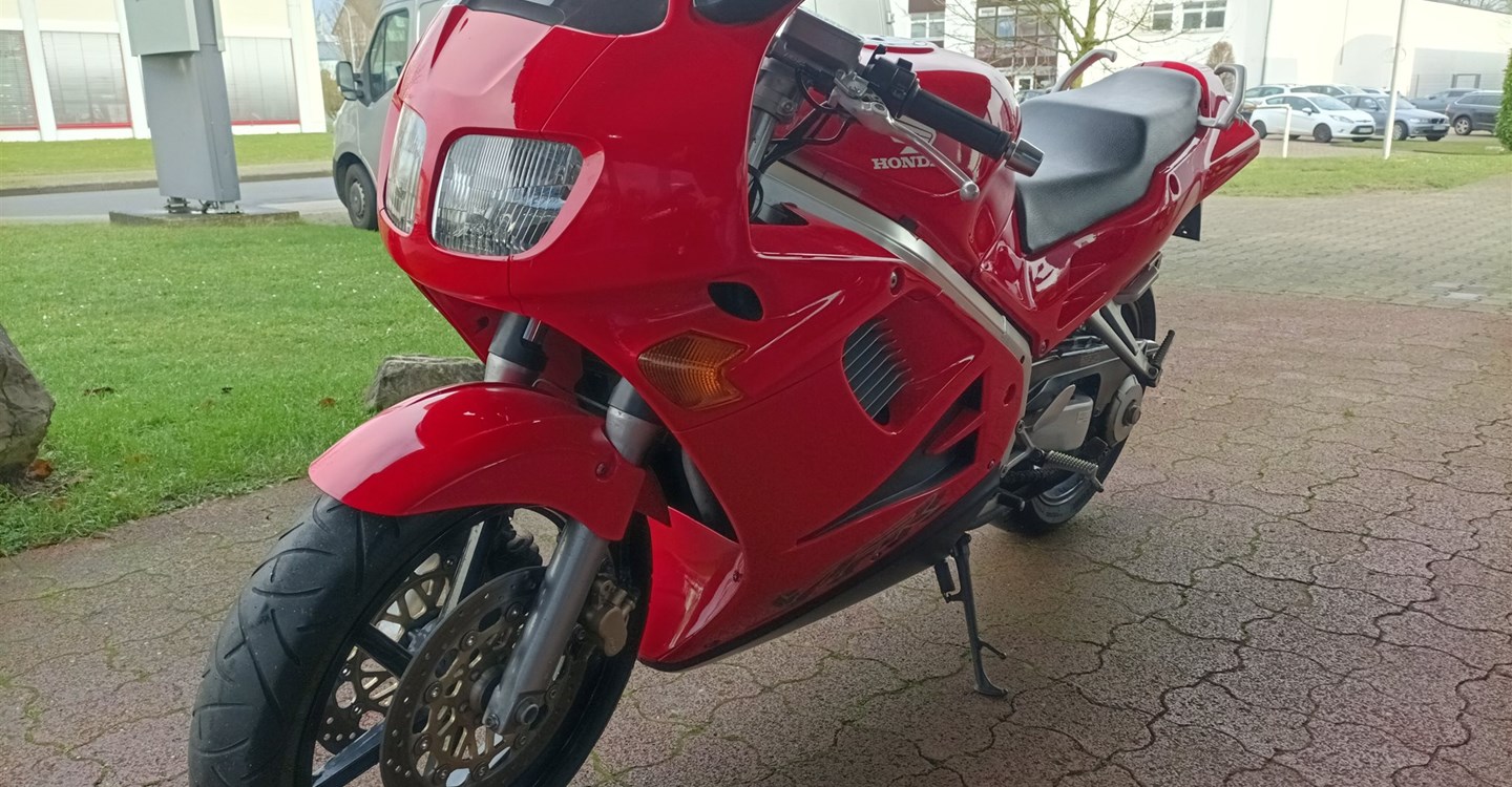 Angebot Honda VFR 750 F