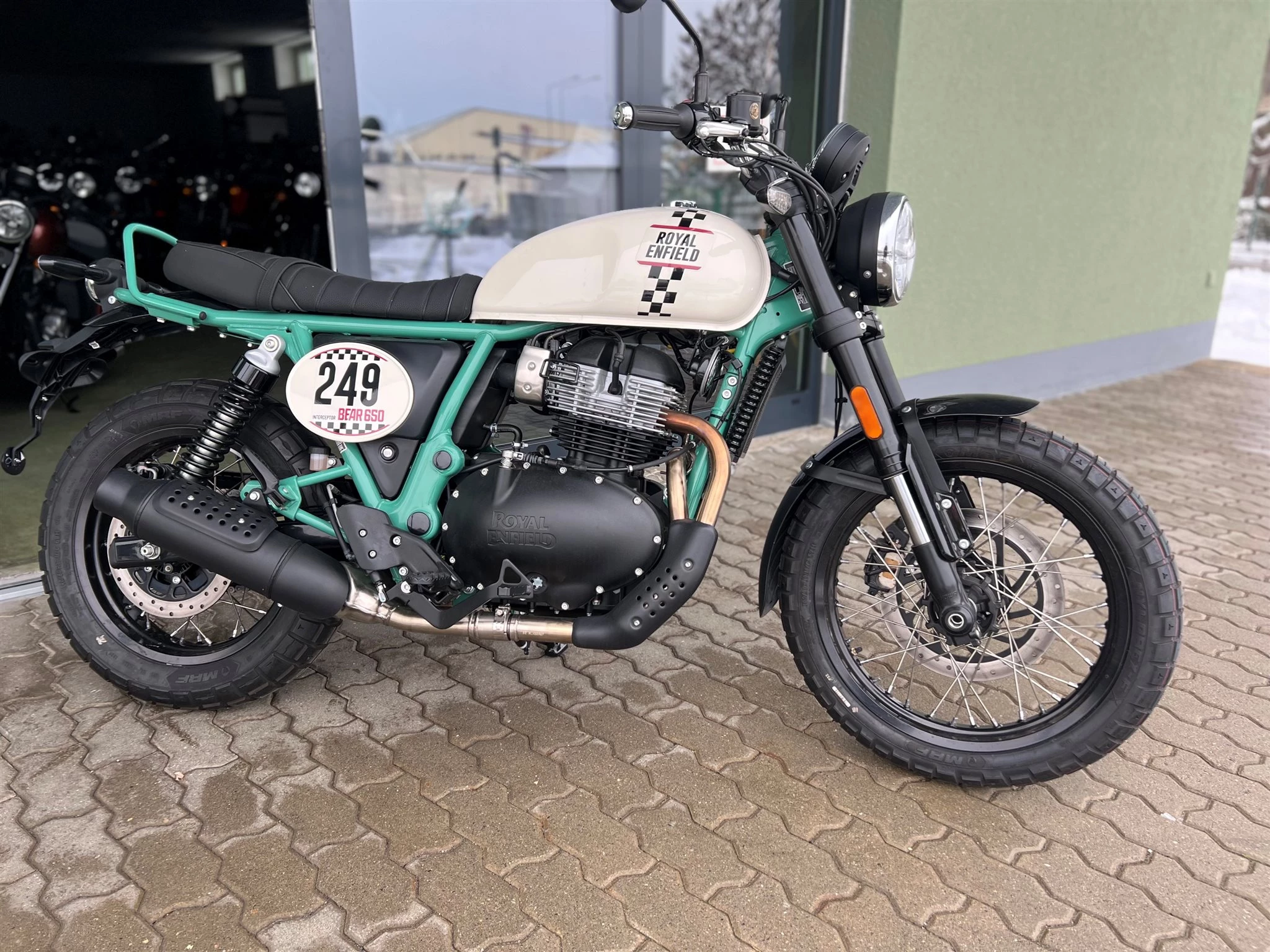 Royal Enfield Bear 650