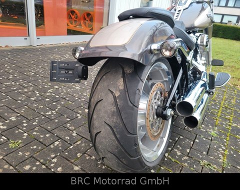 zum Vergrössern bitte anklicken!