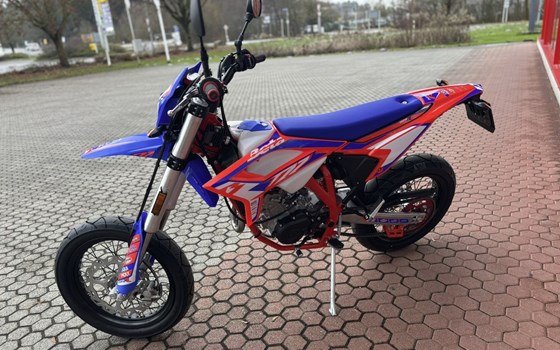 Neufahrzeug Beta RR 125 4T SM - Bild 10