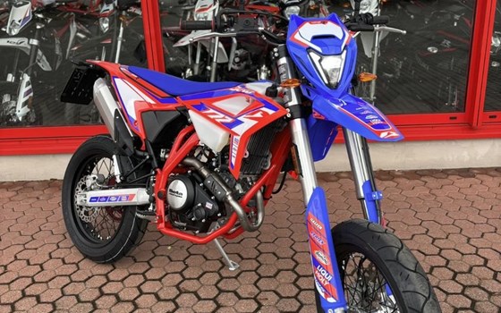 Neufahrzeug Beta RR 125 4T SM - Bild 6