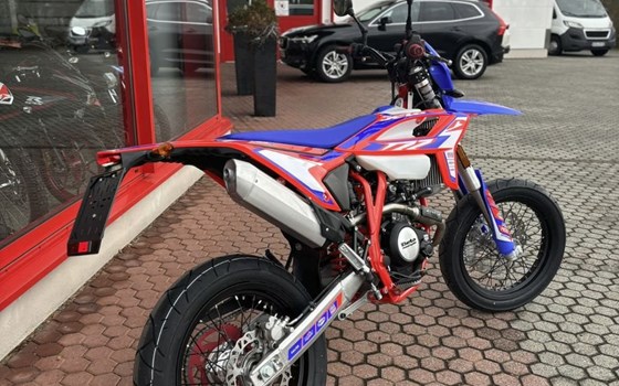 Neufahrzeug Beta RR 125 4T SM - Bild 8