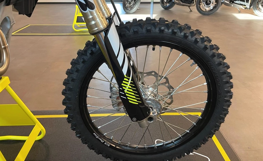 Angebot Triumph TF 250-X Bild 4: Angebot Triumph TF 250-X