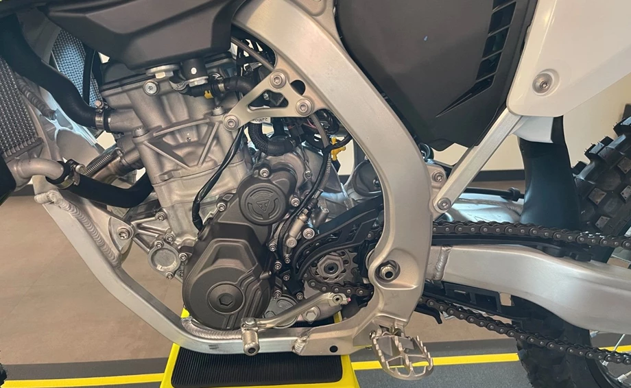 Angebot Triumph TF 250-X Bild 7: Angebot Triumph TF 250-X