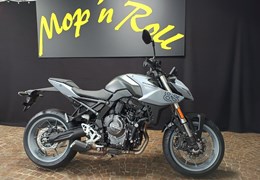 Neumotorrad Suzuki GSX-8S