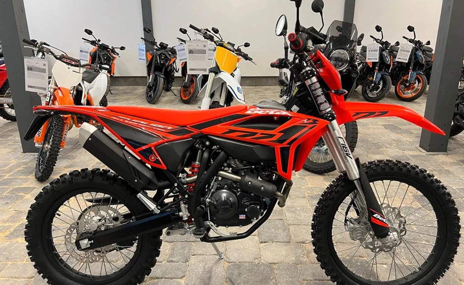 Angebot Beta RR Enduro 4T 125 LC Bild 1: Angebot Beta RR Enduro 4T 125 LC