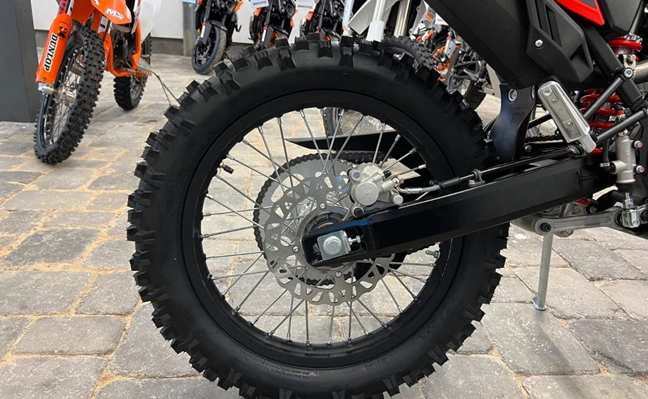 Angebot Beta RR Enduro 4T 125 LC Bild 2: Angebot Beta RR Enduro 4T 125 LC