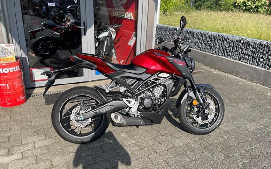 Neufahrzeug Honda CB125R - Bild 3