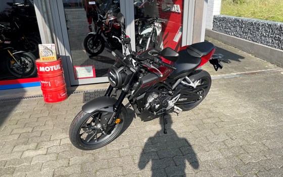 Neufahrzeug Honda CB125R - Bild 5