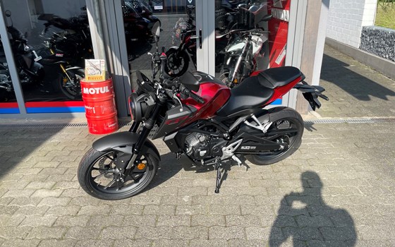 Neufahrzeug Honda CB125R - Bild 4