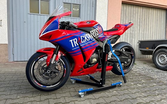 Gebrauchtmotorrad Honda CBR1000RR Fireblade - Bild 1