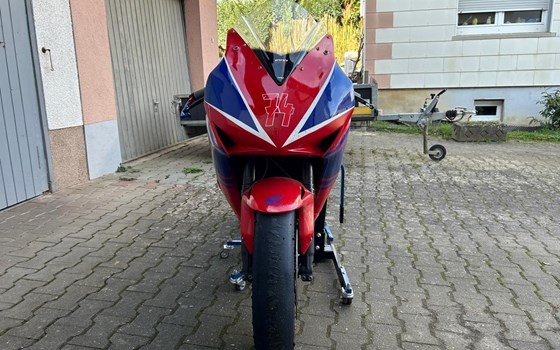 Gebrauchtmotorrad Honda CBR1000RR Fireblade - Bild 5