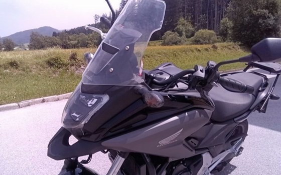Gebrauchtmotorrad Honda NC750X DCT - Bild 3 Gebrauchtmotorrad Honda NC750X DCT - Bild 3