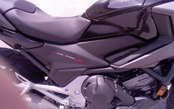 Gebrauchtmotorrad Honda NC750X DCT - Bild 6