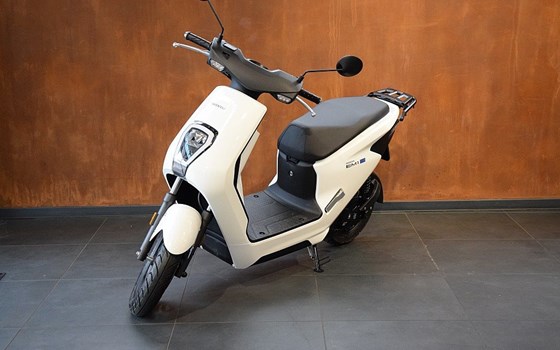 Gebrauchtmotorrad Honda EM1 e - Bild 2