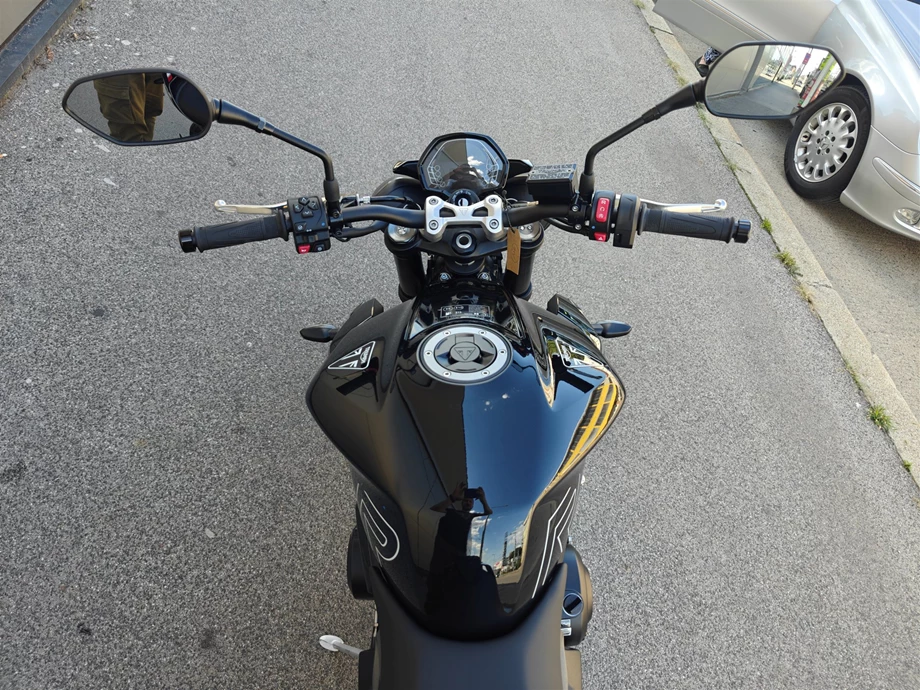 Angebot Triumph Street Triple 765 R A2 Bild 6: Angebot Triumph Street Triple 765 R A2