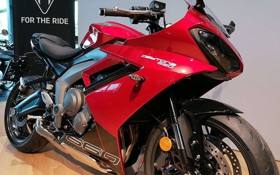 Neufahrzeug Triumph Daytona 660 - Bild 7