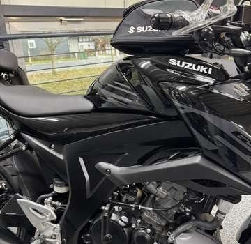 Gebrauchtmotorrad Suzuki GSX-S125 - Bild 7