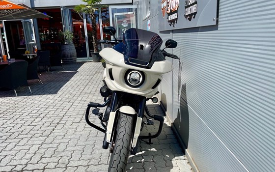 Gebrauchtmotorrad Harley-Davidson Softail Low Rider ST - Bild 7