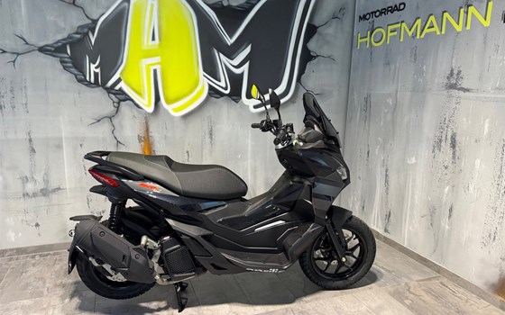 Neufahrzeug Aprilia SR GT ABS 125 - Bild 1