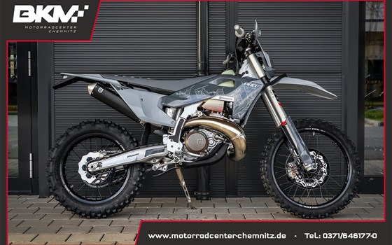 Neufahrzeug Husqvarna TE 300 PRO - Bild 1