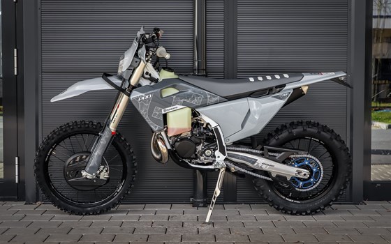 Neufahrzeug Husqvarna TE 300 PRO - Bild 2