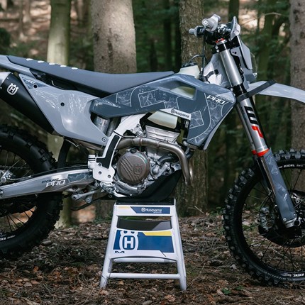 NEUFAHRZEUG Husqvarna FE 350 PRO