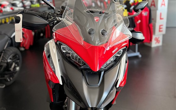 Gebrauchtmotorrad Ducati Multistrada V4 S Sport - Bild 3