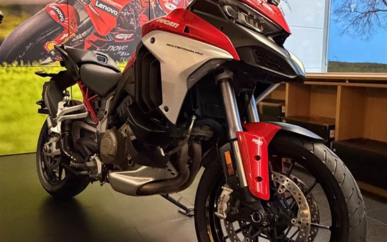 Gebrauchtmotorrad Ducati Multistrada V4 S - Bild 1