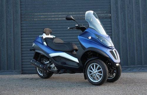 Gebrauchtmotorrad Piaggio MP3 400